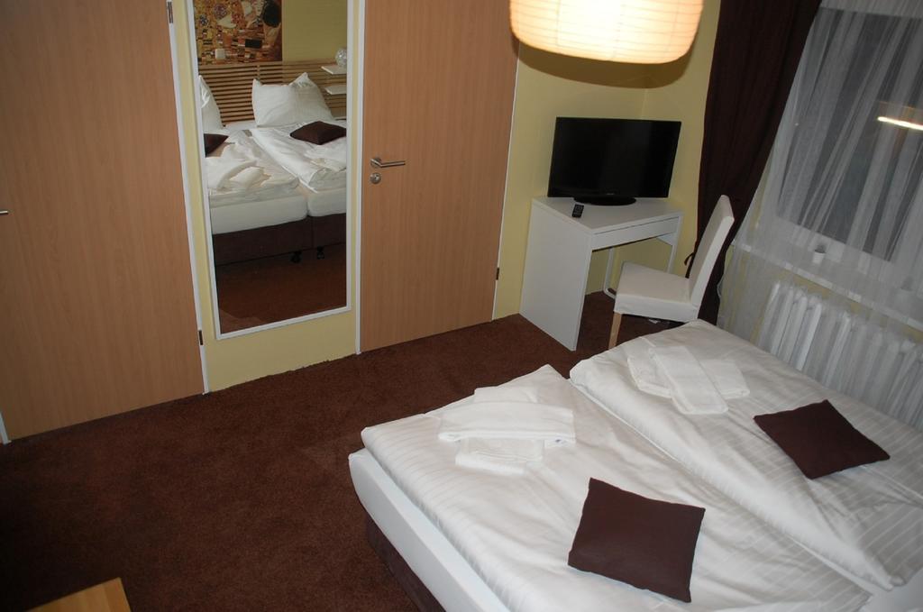 Casilino Hotel A 24 维滕贝格 外观 照片